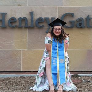 Meet your Posher, Tara